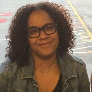 Meet your Posher, Romona